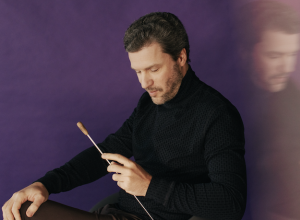 Stanislav Kochanovsky, Dirigent